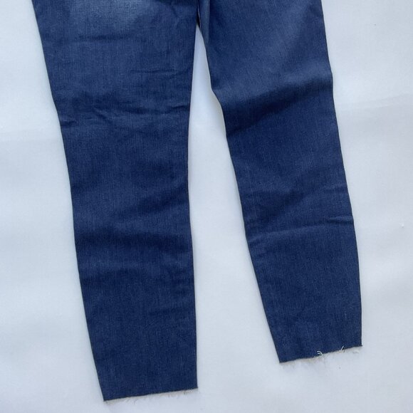 Guess Women’s Mid Rise Skinny Jeans Cropped Leg W/Tuxedo Foil Striped Size 28 - Picture 8 of 11